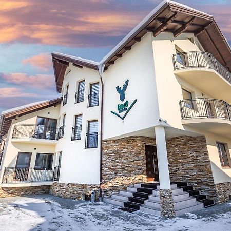 Emerald Residence Rîşnov Eksteriør billede