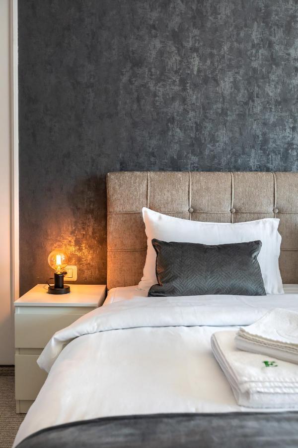 Emerald Residence Rîşnov Eksteriør billede