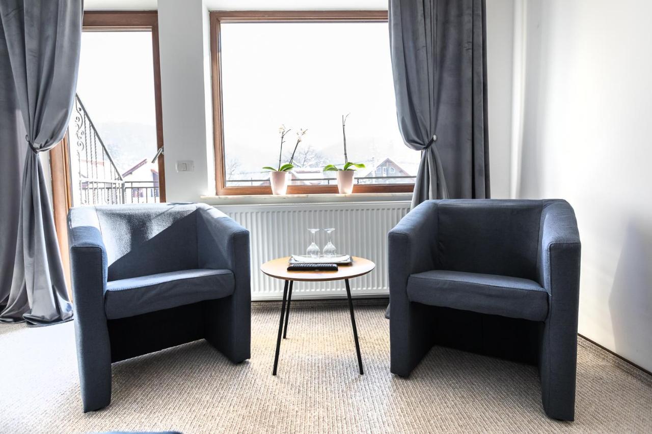 Emerald Residence Rîşnov Eksteriør billede